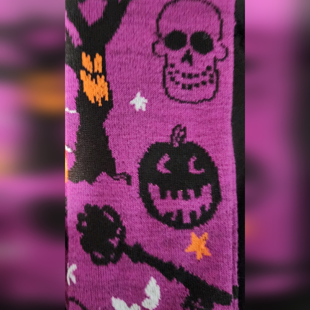 3 Pair Of Womens Spooky Halloween  Knee High Socks - Purple, Gray, Orange - Picture 6 of 7